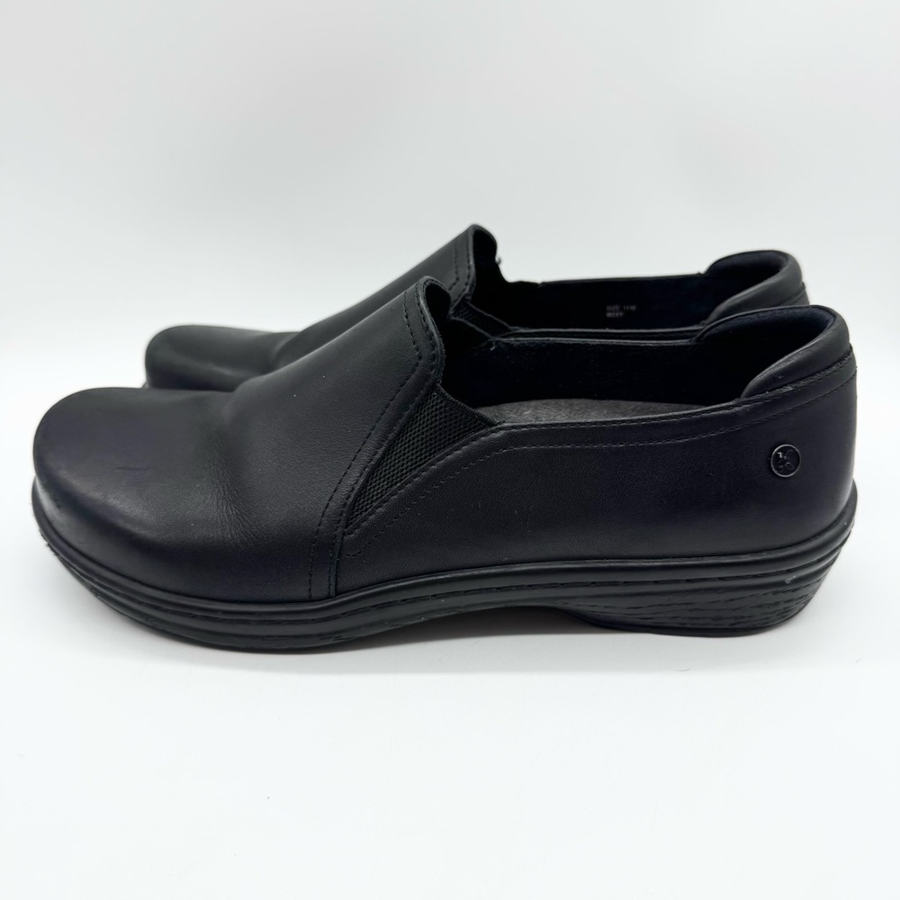 Klogs Footwear Women's Moxy Leather Slip-On Work Clogs Black‎ Size 11 Office - Picture 7 of 13